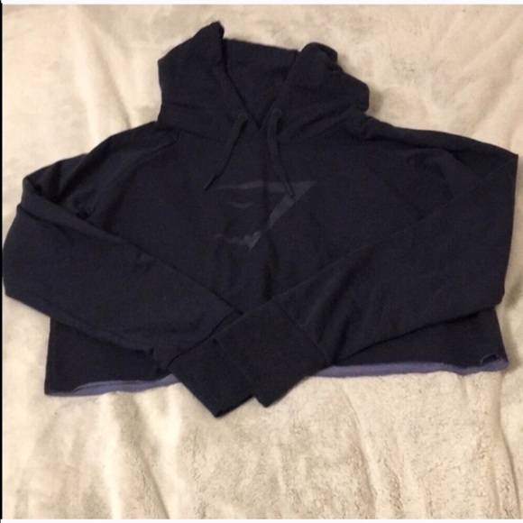 Gymshark Sweaters - Gymshark crop hoodie